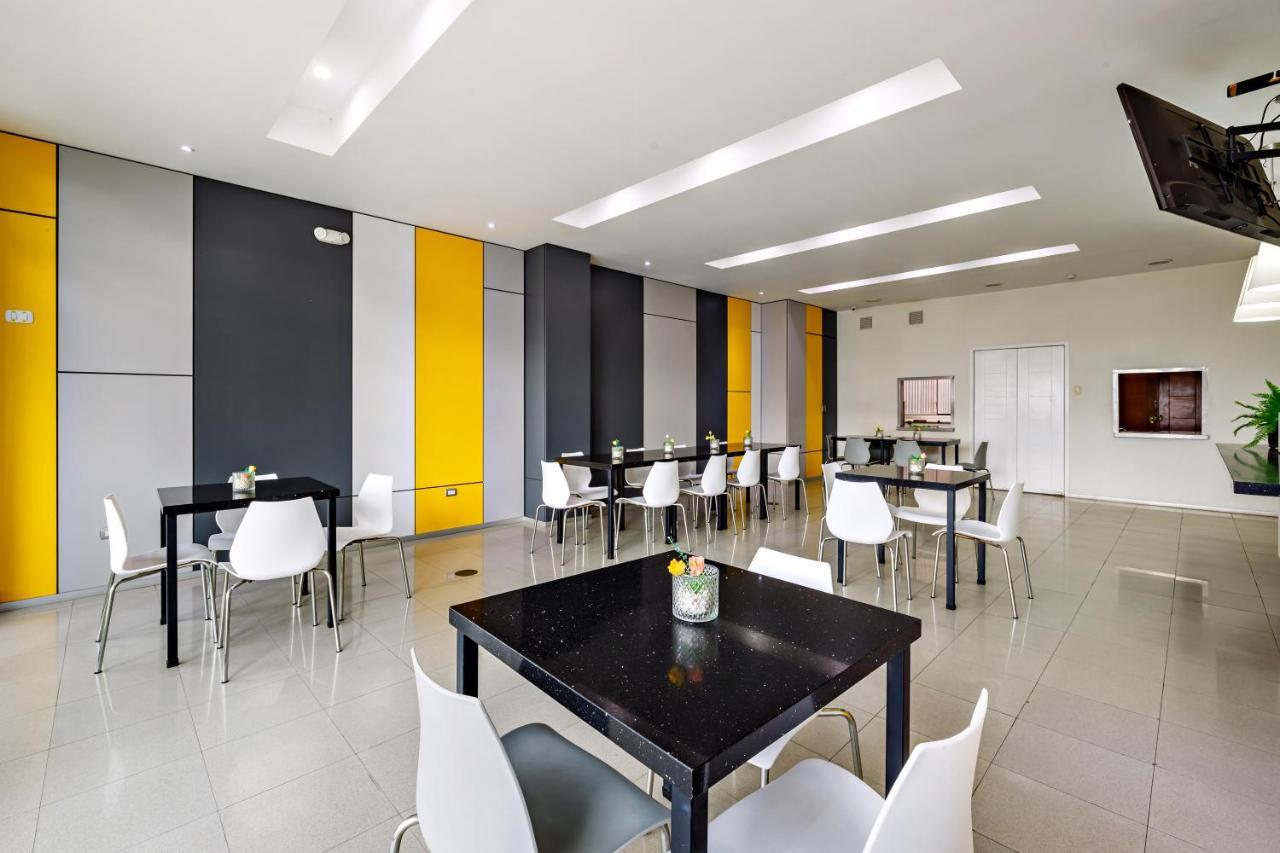 Hotel Medano Trujillo Ngoại thất bức ảnh