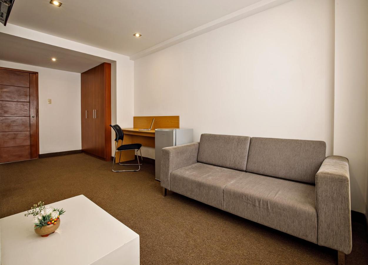 Hotel Medano Trujillo Ngoại thất bức ảnh