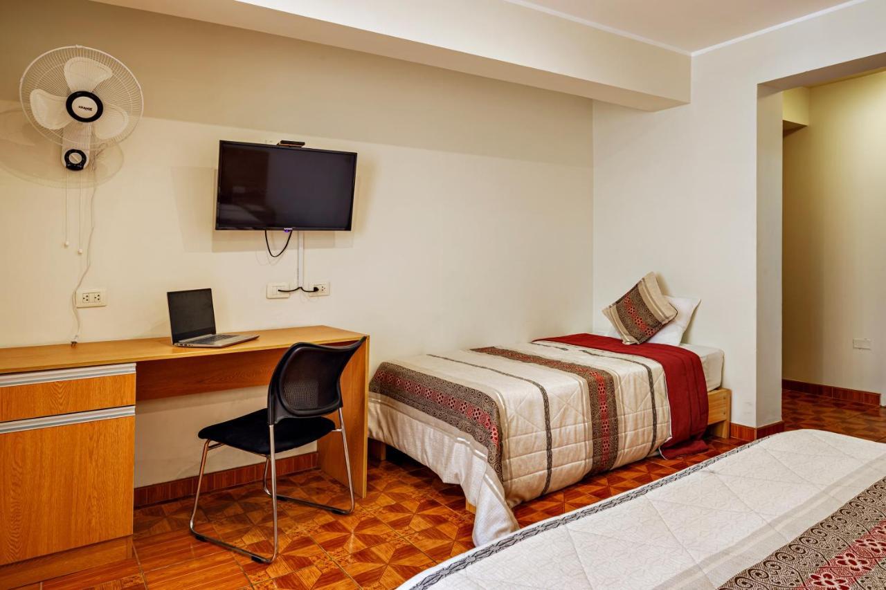 Hotel Medano Trujillo Ngoại thất bức ảnh