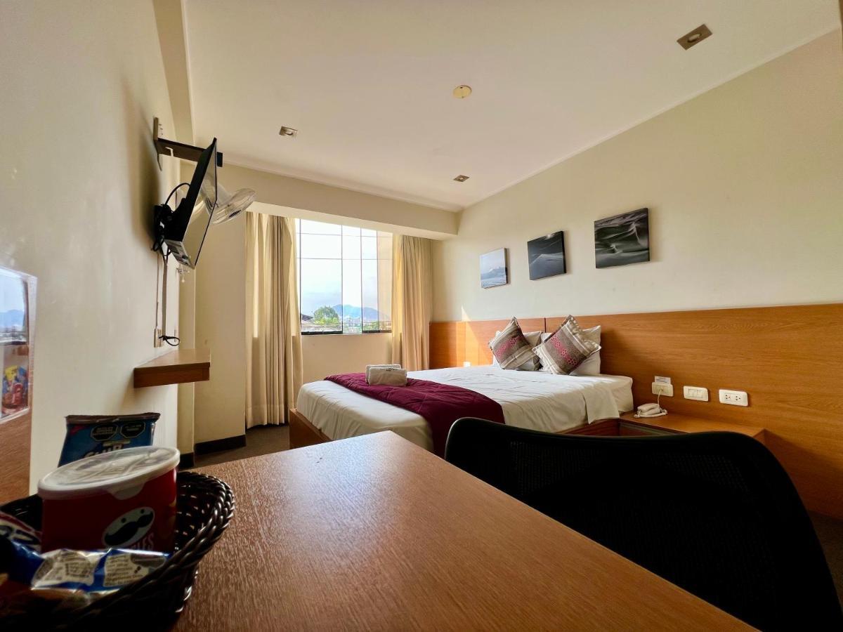 Hotel Medano Trujillo Ngoại thất bức ảnh
